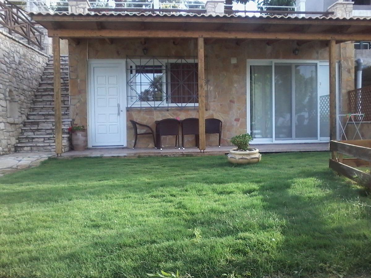Laura Beach House Alykes  Bagian luar foto