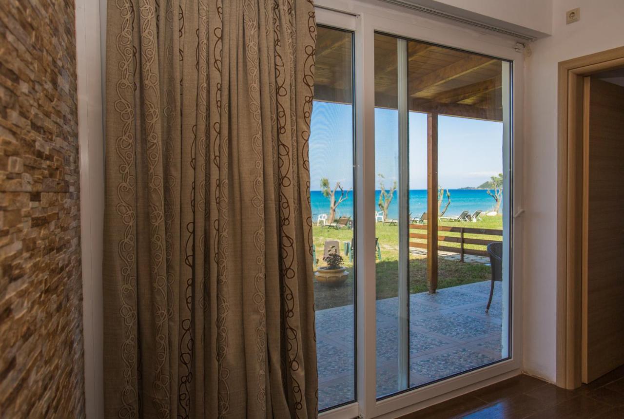 Laura Beach House Alykes  Bagian luar foto